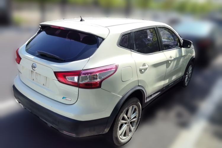 Used Nissan Qashqai 2016 2.0L CVT Elite Edition Rear Right 45 Deg
