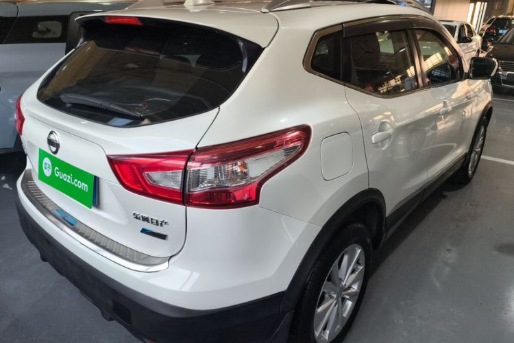 Used Nissan Qashqai 2016 2.0L CVT Elite Edition Rear Right 45 Deg