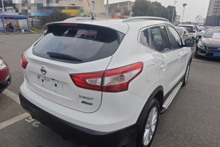 Used Nissan Qashqai 2016 1.2T CVT Fashion Edition Rear Right 45 Deg