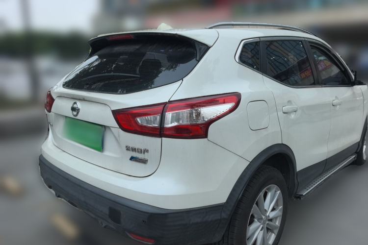 Used Nissan Qashqai 2016 2.0L CVT Elite Edition Rear Right 45 Deg