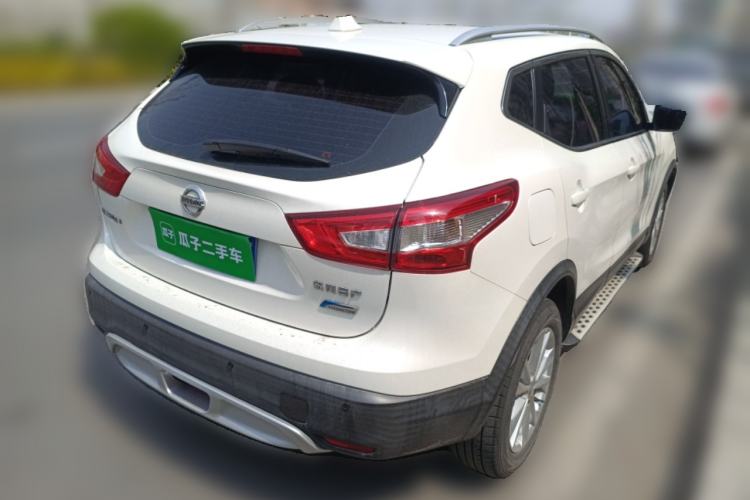 Used Nissan Qashqai 2016 2.0L CVT Elite Edition Rear Right 45 Deg