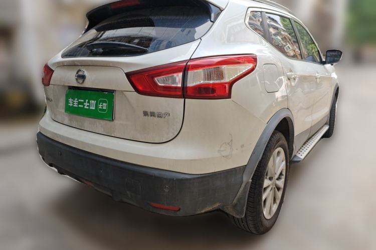 Used Nissan Qashqai 2016 1.2T Manual Fashion Edition Rear Right 45 Deg