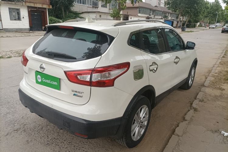 Used Nissan Qashqai 2016 2.0L CVT Elite Edition Rear Right 45 Deg