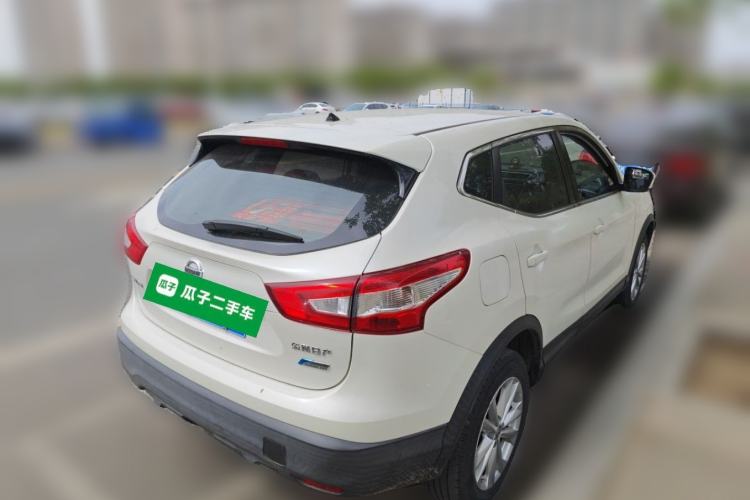 Used Nissan Qashqai 2016 2.0L CVT Elite Edition Rear Right 45 Deg