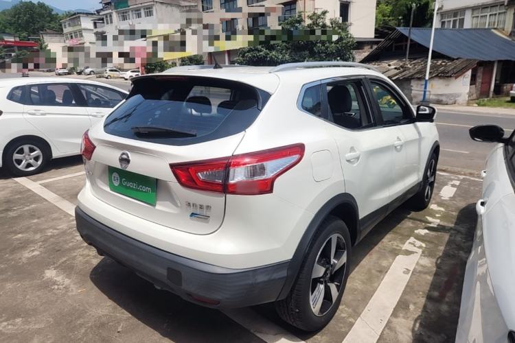 Used Nissan Qashqai 2016 2.0L CVT Luxury Edition Rear Right 45 Deg