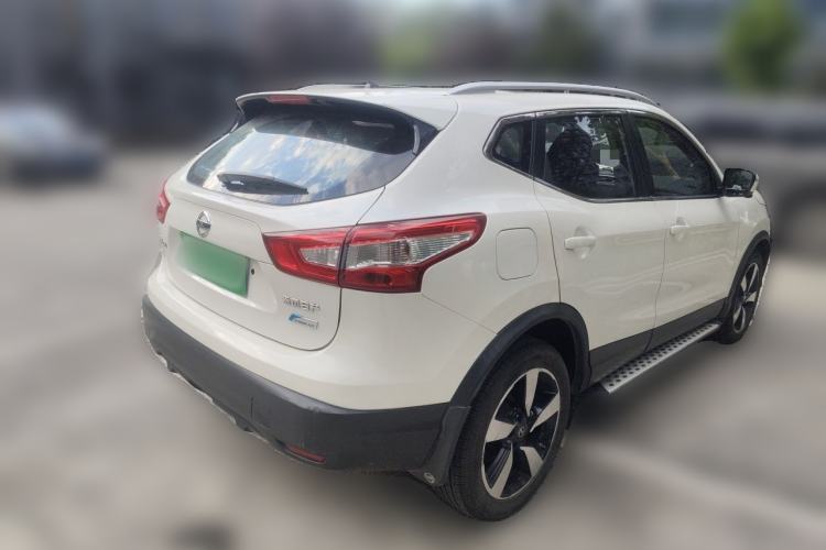 Used Nissan Qashqai 2016 2.0L CVT Luxury Edition Rear Right 45 Deg