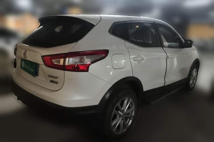 Used Nissan Qashqai 2016 2.0L CVT Elite Edition Rear Right 45 Deg