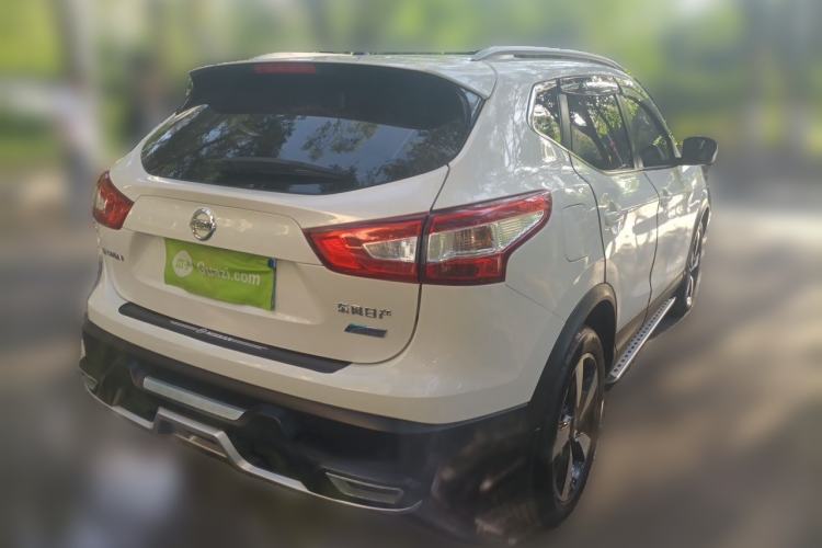 Used Nissan Qashqai 2016 2.0L CVT Elite Edition Rear Right 45 Deg