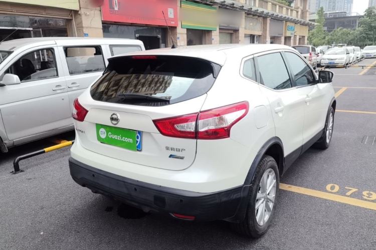 Used Nissan Qashqai 2016 2.0L CVT Elite Edition Rear Right 45 Deg
