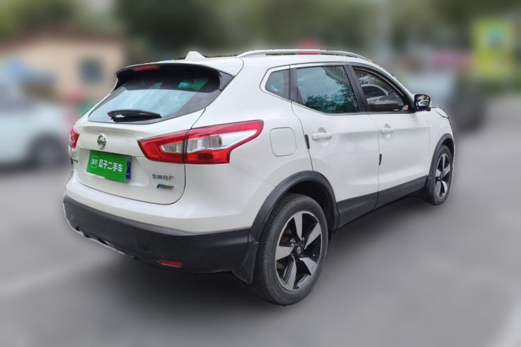 Used Nissan Qashqai 2016 2.0L CVT Luxury Edition Rear Right 45 Deg