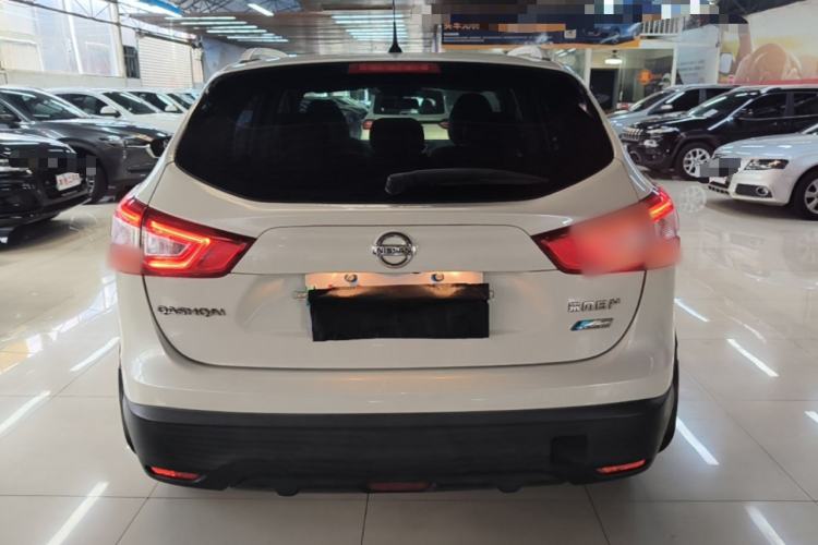 Used Nissan Qashqai 2016 2.0L CVT Elite Edition Rear
