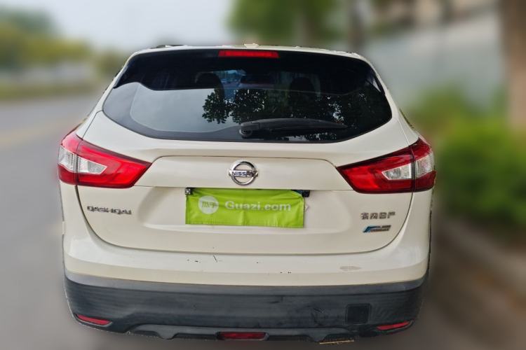 Used Nissan Qashqai 2016 2.0L CVT Luxury Edition Rear