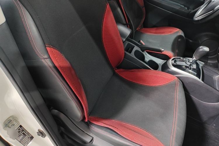 Used Nissan Qashqai 2016 2.0L CVT Luxury Edition Right Front Seat