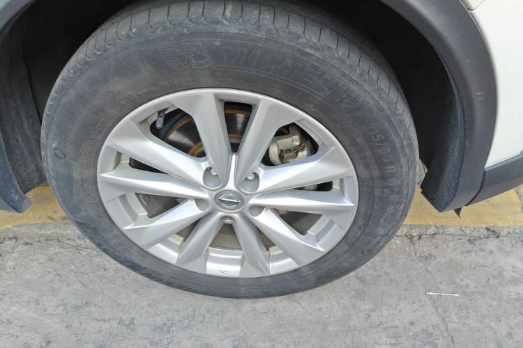 Used Nissan Qashqai 2016 1.2T CVT Fashion Edition Right Front Wheel Hub