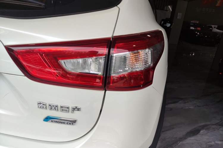 Used Nissan Qashqai 2016 2.0L CVT Luxury Edition Right Rear Taillight