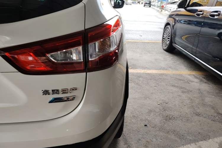 Used Nissan Qashqai 2016 2.0L CVT Elite Edition Right Rear Taillight