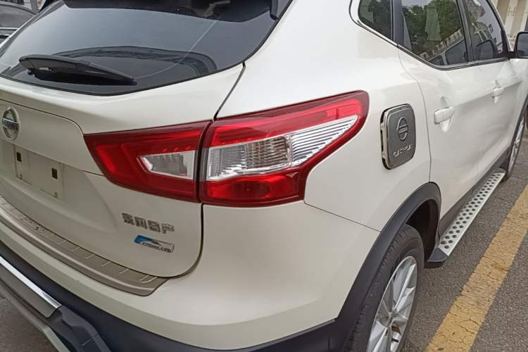 Used Nissan Qashqai 2016 2.0L CVT Elite Edition Right Rear Taillight