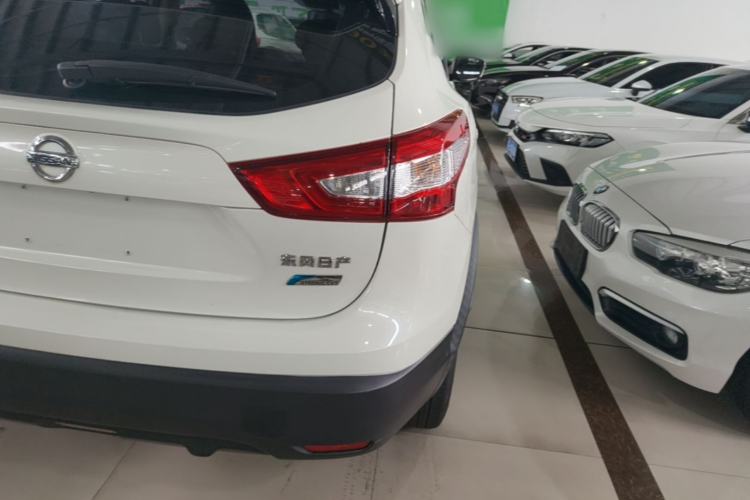 Used Nissan Qashqai 2016 2.0L CVT Elite Edition Right Rear Taillight