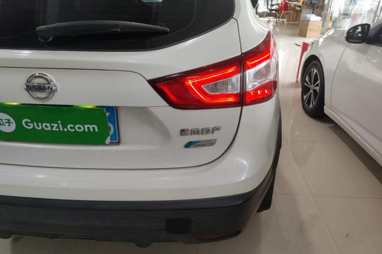 Used Nissan Qashqai 2016 2.0L CVT Elite Edition Right Rear Taillight