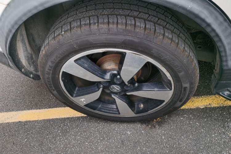 Used Nissan Qashqai 2016 2.0L CVT Flagship Edition Right Rear Wheel Hub