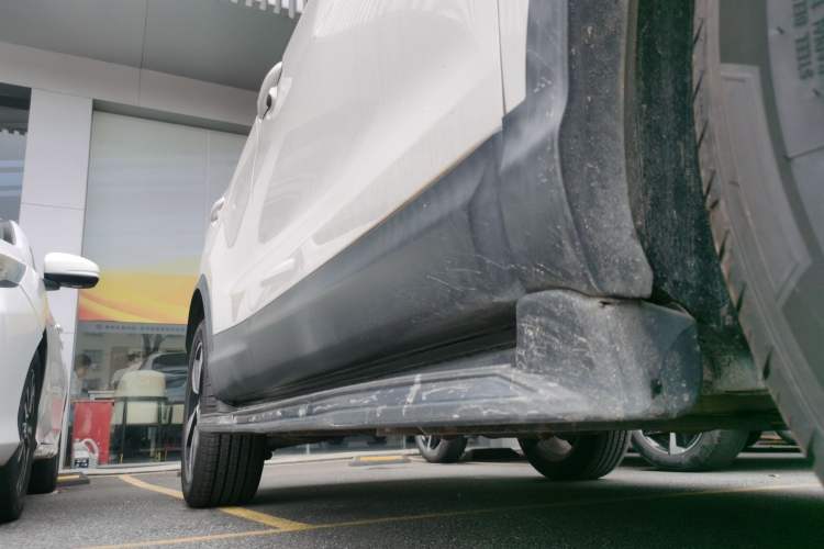 Used Nissan Qashqai 2016 2.0L CVT Flagship Edition Right Side Sill