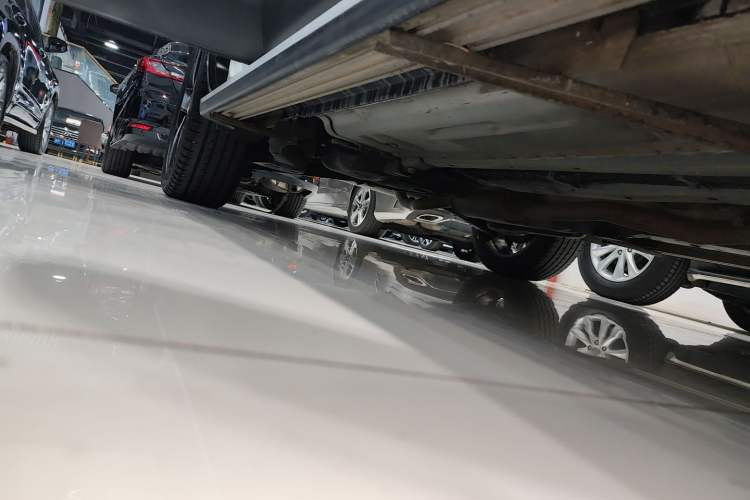 Used Nissan Qashqai 2016 2.0L CVT Flagship Edition Right Side Sill