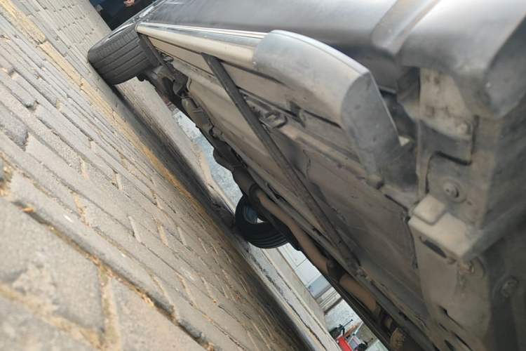 Used Nissan Qashqai 2016 2.0L CVT Luxury Edition Right Side Sill