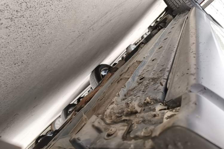Used Nissan Qashqai 2016 2.0L CVT Luxury Edition Right Side Sill