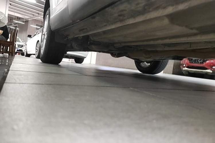 Used Nissan Qashqai 2016 2.0L CVT Elite Edition Right Side Sill