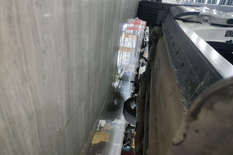 Used Nissan Qashqai 2016 2.0L CVT Elite Edition Right Side Sill