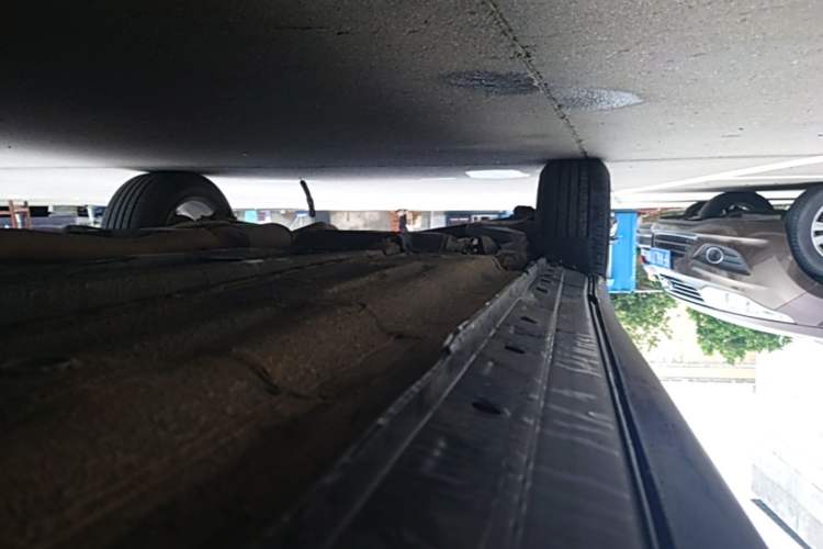 Used Nissan Qashqai 2016 2.0L CVT Elite Edition Right Side Sill