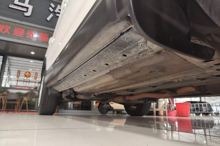 Used Nissan Qashqai 2016 2.0L CVT Elite Edition Right Side Sill