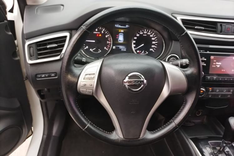 Used Nissan Qashqai 2016 2.0L CVT Luxury Edition Steering Wheel