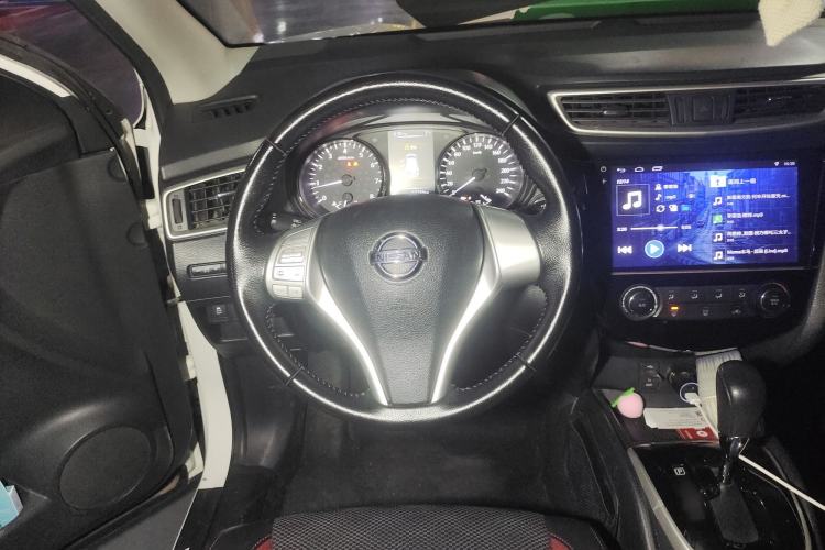 Used Nissan Qashqai 2016 2.0L CVT Luxury Edition Steering Wheel