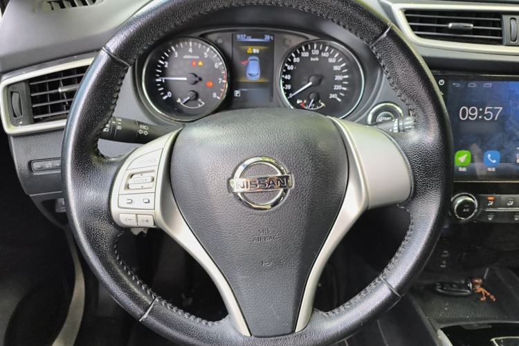 Used Nissan Qashqai 2016 2.0L CVT Luxury Edition Steering Wheel