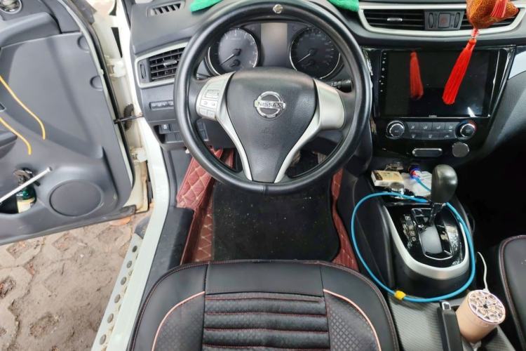 Used Nissan Qashqai 2016 2.0L CVT Elite Edition Steering Wheel