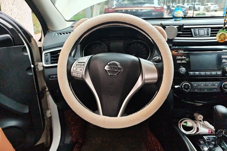 Used Nissan Qashqai 2016 2.0L CVT Luxury Edition Steering Wheel