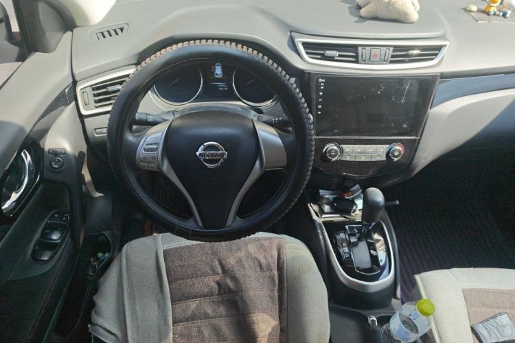 Used Nissan Qashqai 2016 2.0L CVT Elite Edition Steering Wheel