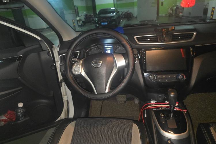 Used Nissan Qashqai 2016 2.0L CVT Luxury Edition Steering Wheel