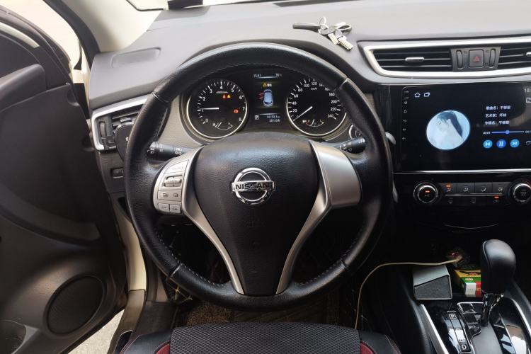 Used Nissan Qashqai 2016 2.0L CVT Luxury Edition Steering Wheel