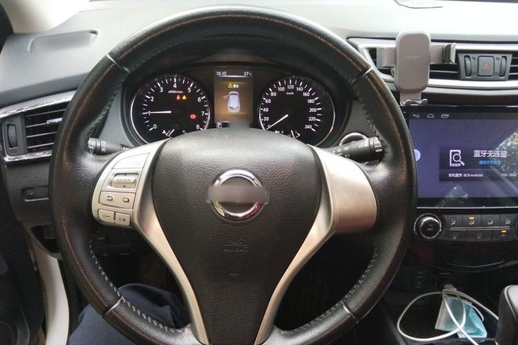 Used Nissan Qashqai 2016 2.0L CVT Luxury Edition Steering Wheel