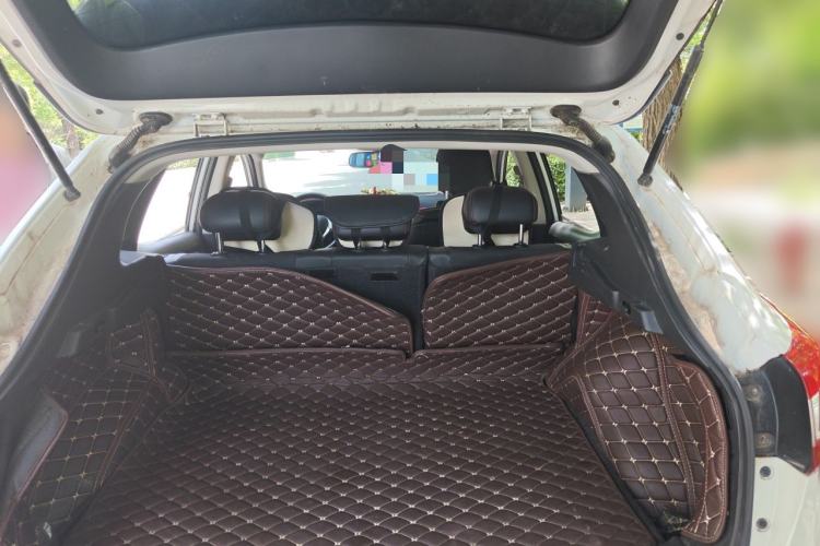 Used Nissan Qashqai 2016 2.0L CVT Leading Edition Trunk