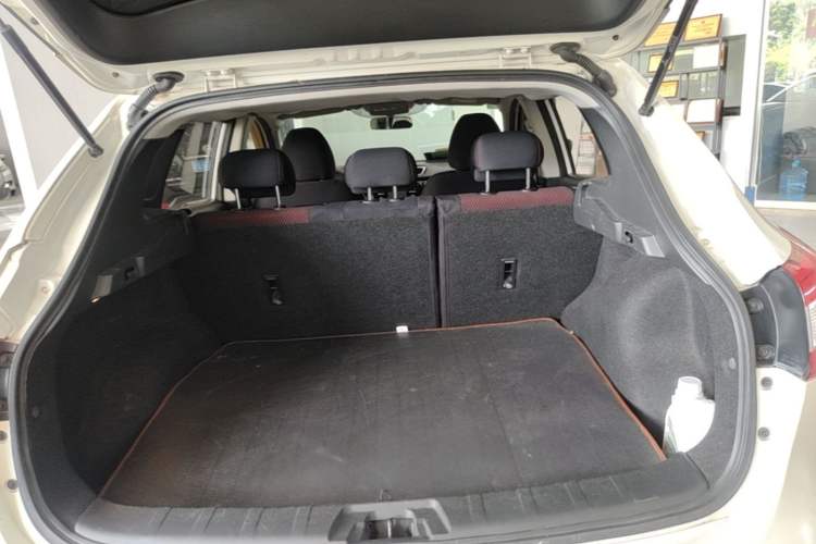 Used Nissan Qashqai 2016 2.0L CVT Elite Edition Trunk