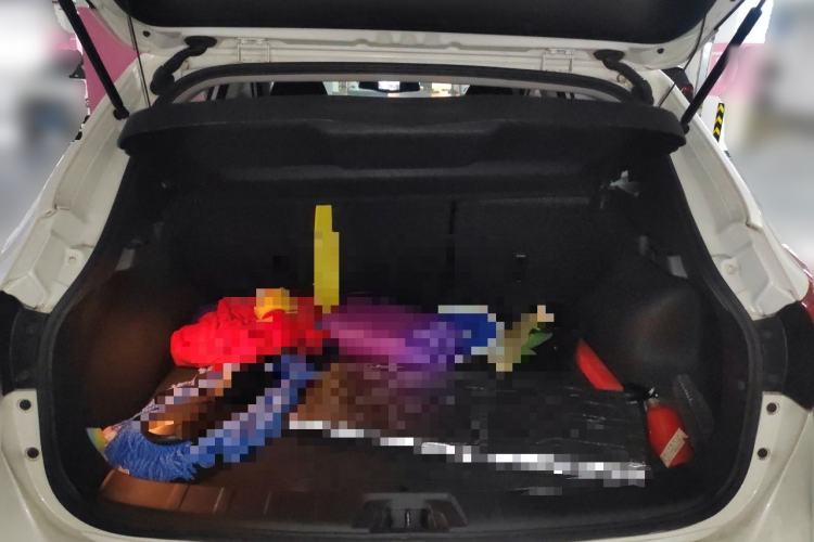 Used Nissan Qashqai 2016 2.0L CVT Elite Edition Trunk