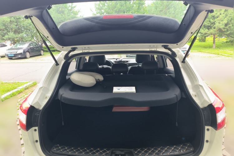 Used Nissan Qashqai 2016 2.0L CVT Luxury Edition Trunk