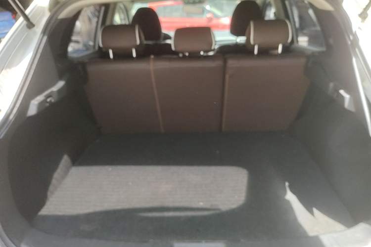Used Nissan Qashqai 2016 2.0L CVT Elite Edition Trunk