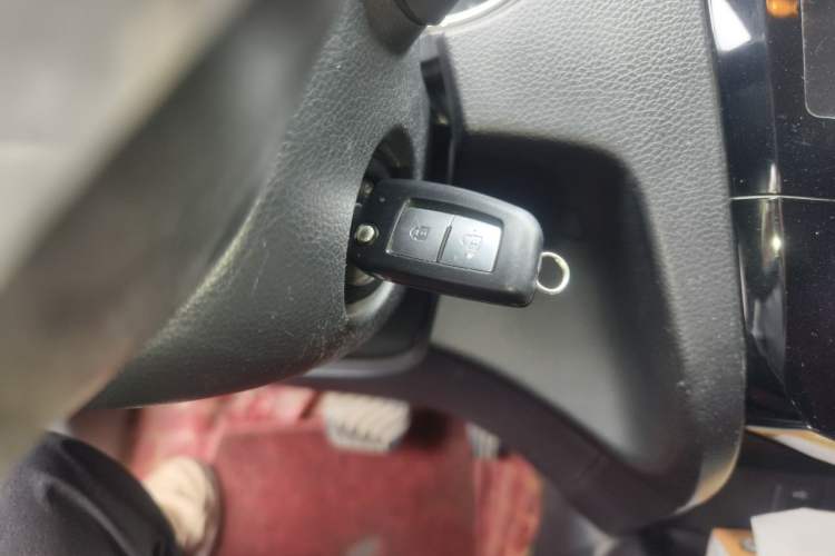 Used Nissan Qashqai 2016 2.0L CVT Elite Edition Vehicle Key