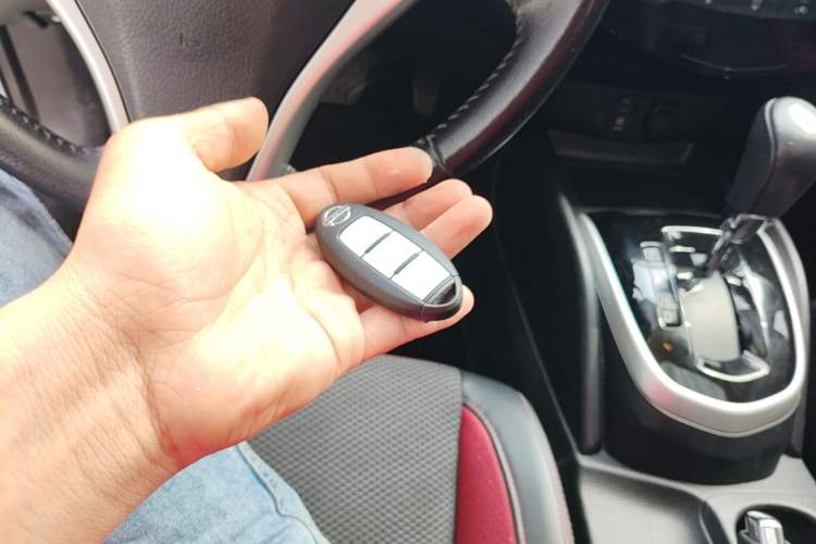 Used Nissan Qashqai 2016 2.0L CVT Luxury Edition Vehicle Key