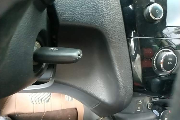 Used Nissan Qashqai 2016 2.0L CVT Elite Edition Vehicle Key