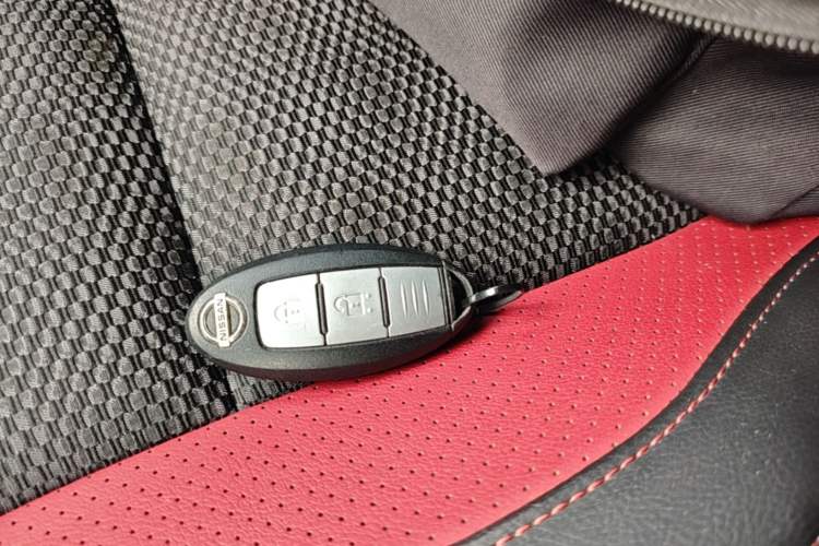 Used Nissan Qashqai 2016 2.0L CVT Luxury Edition Vehicle Key